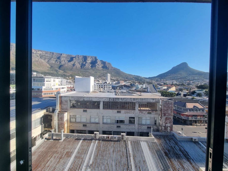 To Let 1 Bedroom Property for Rent in Zonnebloem Western Cape